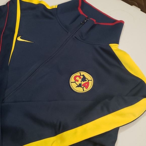 CLUB AMERICA RETRO CHAMARRA JACKET - Picture 3 of 5
